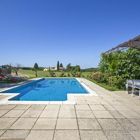 Villa Charmante A La Tour-D'Aigues Avec Piscine Privee Esterno foto